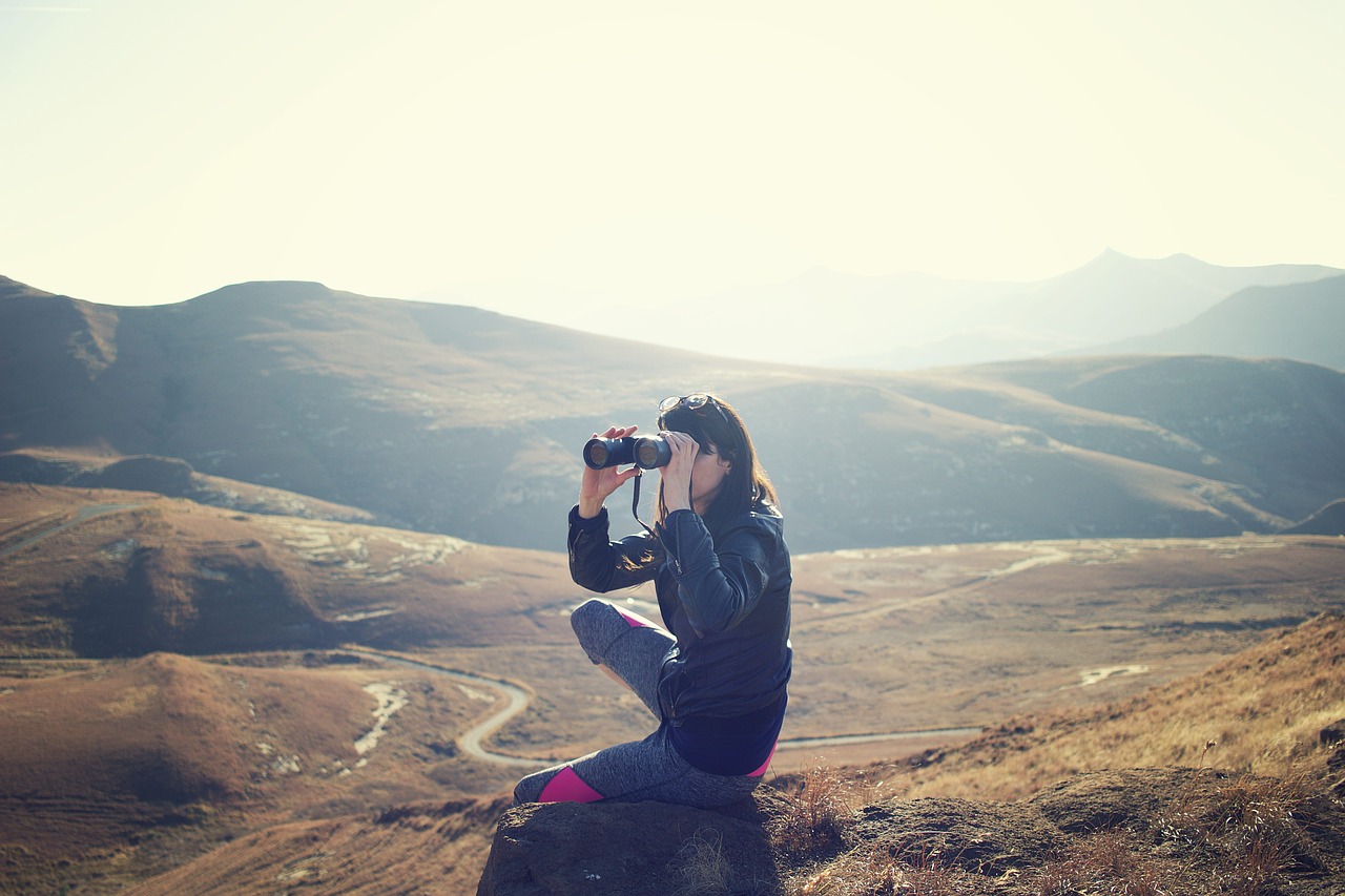 binoculars